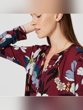 Loft Ann Taylor Flowy Tunic Blouse Long Sleeves Floral Plum Mulberry Wine Med